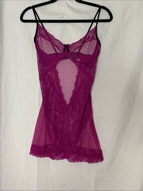 Coquette Sheer Lace Intimate Sexy Chemise Slip in Fuchsia Pink size medium